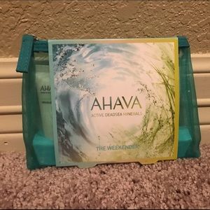 AHAVA Set